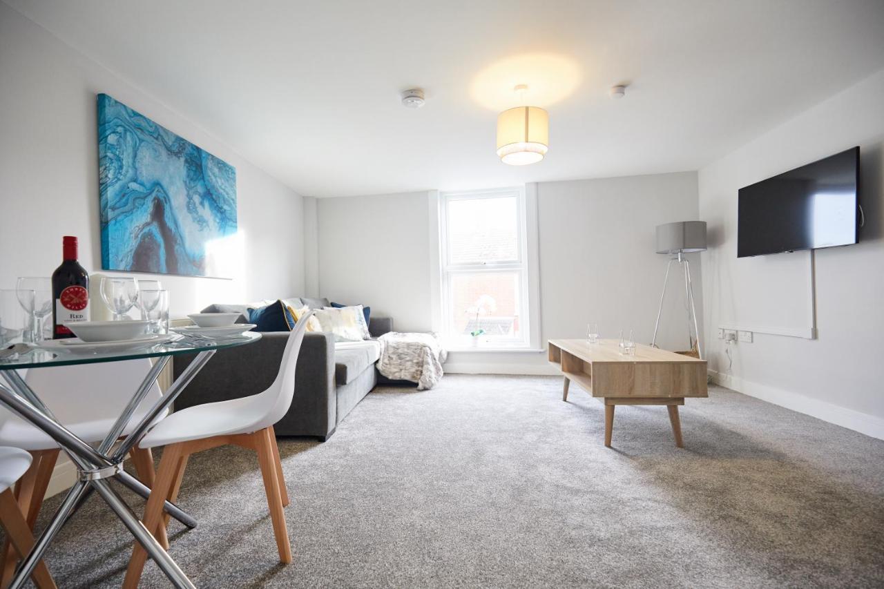 Homely - Great Yarmouth Beach Apartments Экстерьер фото